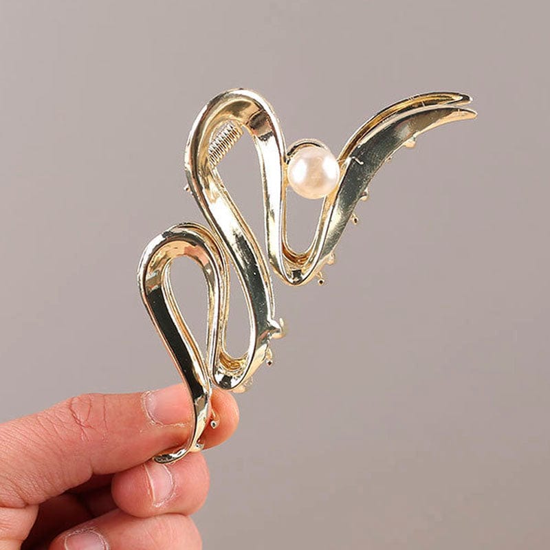 Golden Pearl Wavy Hair Claw