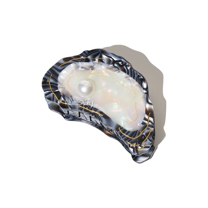 Medium Oyster Hair Claw Clips