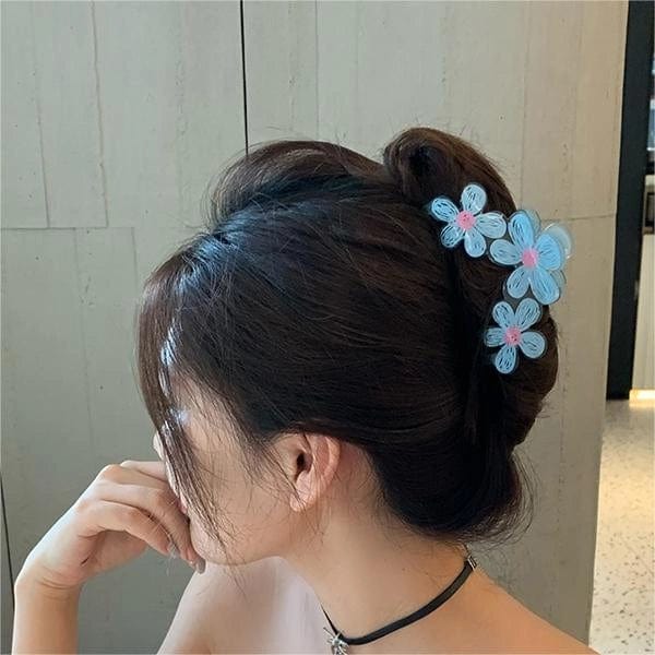Transparent Bule Flower Sweet Hair Claw