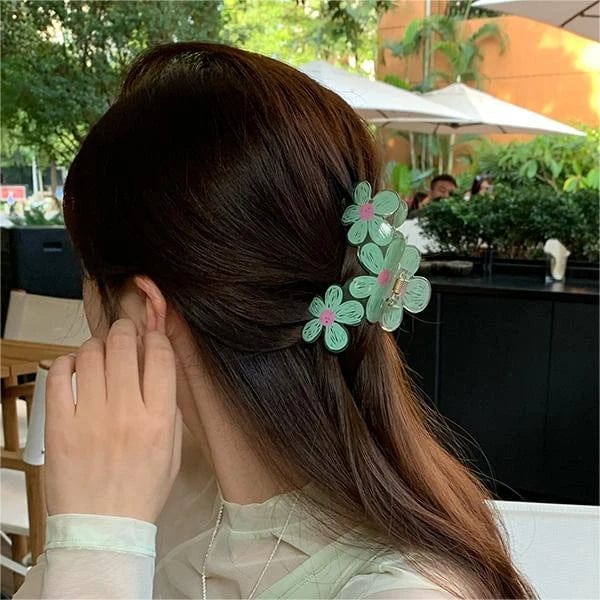 Transparent Cyan-Blue Flower Sweet Hair Claw