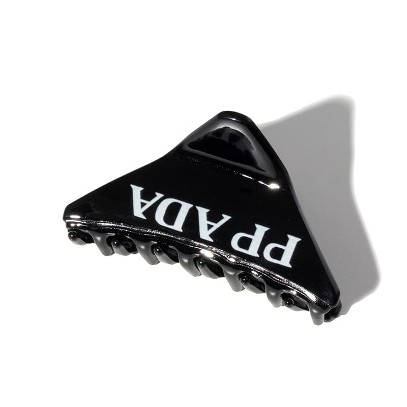 Triangle New High-End Simple Medium Claw In Black