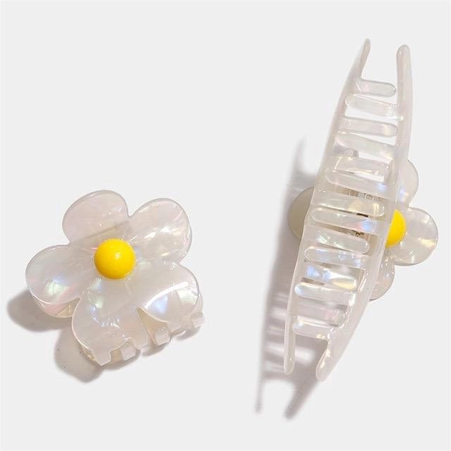 Small White Sunflower  Hair Claw