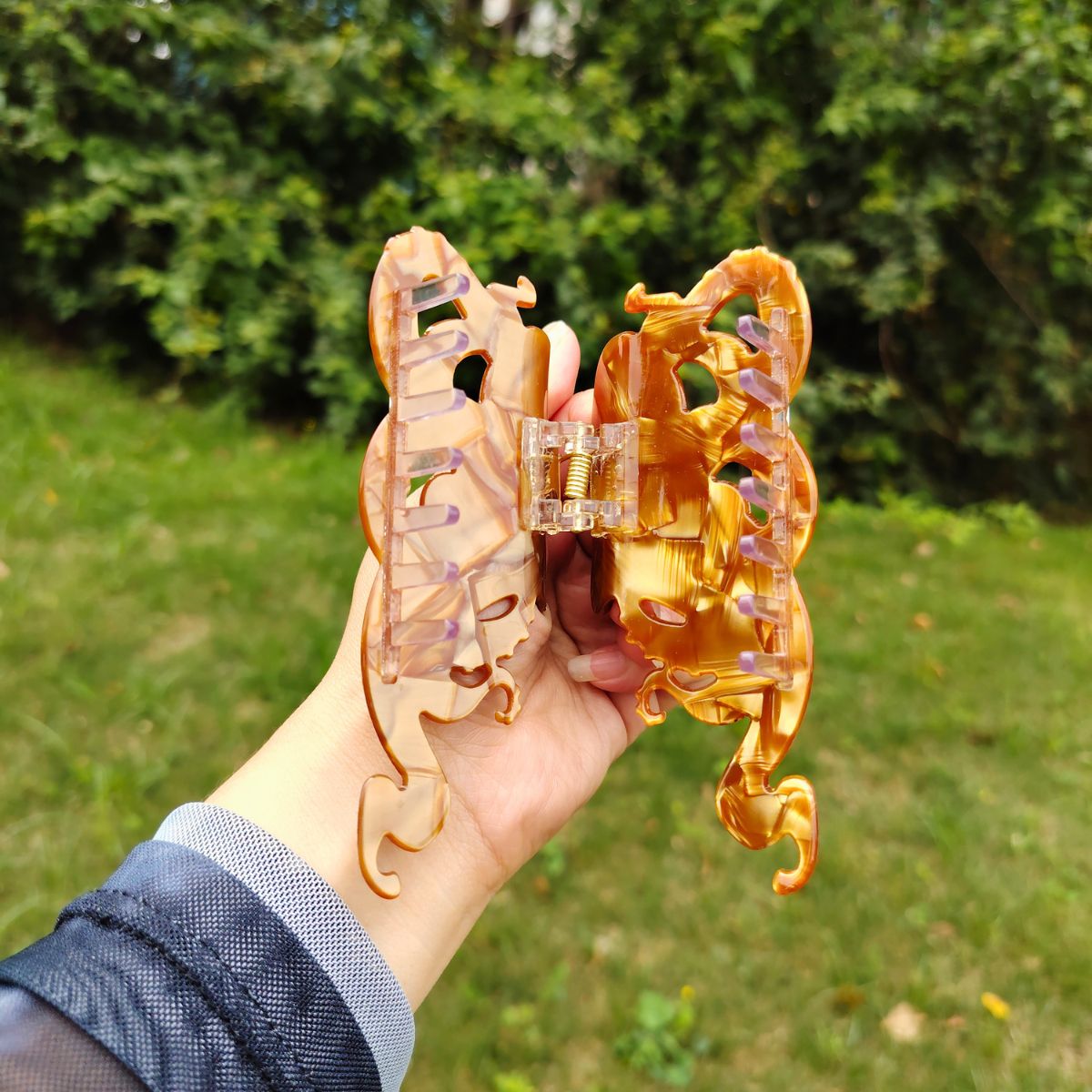 棕色章鱼毛爪