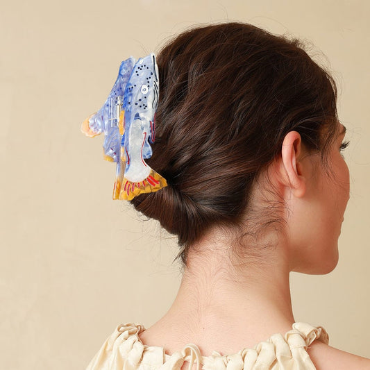 Medium Freshwater Blue Catfish Hair Claw