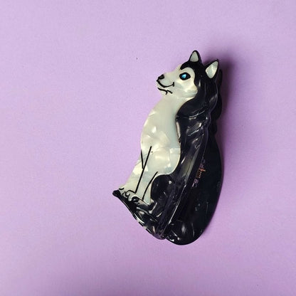 Medium Husky Hair Claw