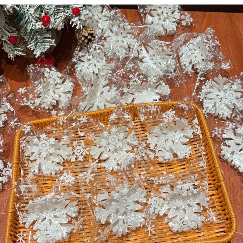 Pearl White Snowflake Hair Claw