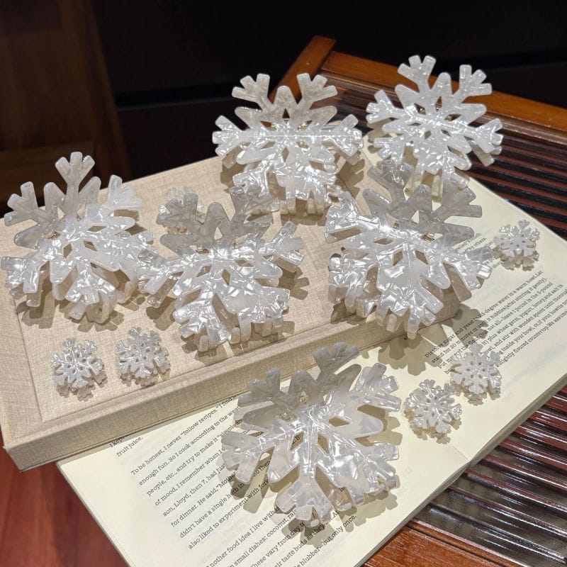 Pearl White Snowflake Hair Claw
