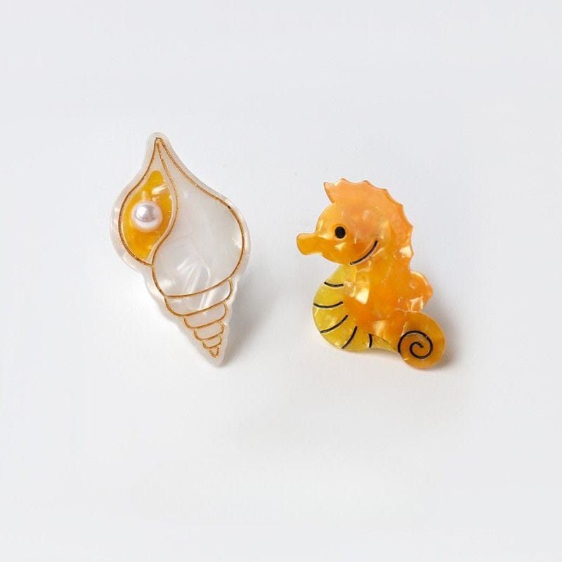 Pearl Conch & Orange Seahorse Hair Clip Set