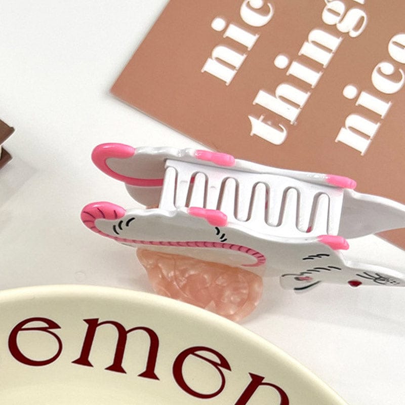 Medium White Mouse Hair Claw