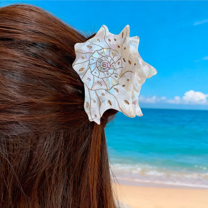 Medium White Polka Dot Conch Hair Claw Clips | Lemonschunks