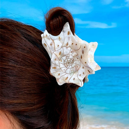 Medium White Polka Dot Conch Hair Claw Clips | Lemonschunks