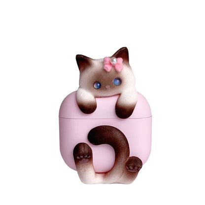 Huggy Kitty AirPods Case – Ragdoll, Siamese & Calico Cat Protective Cover