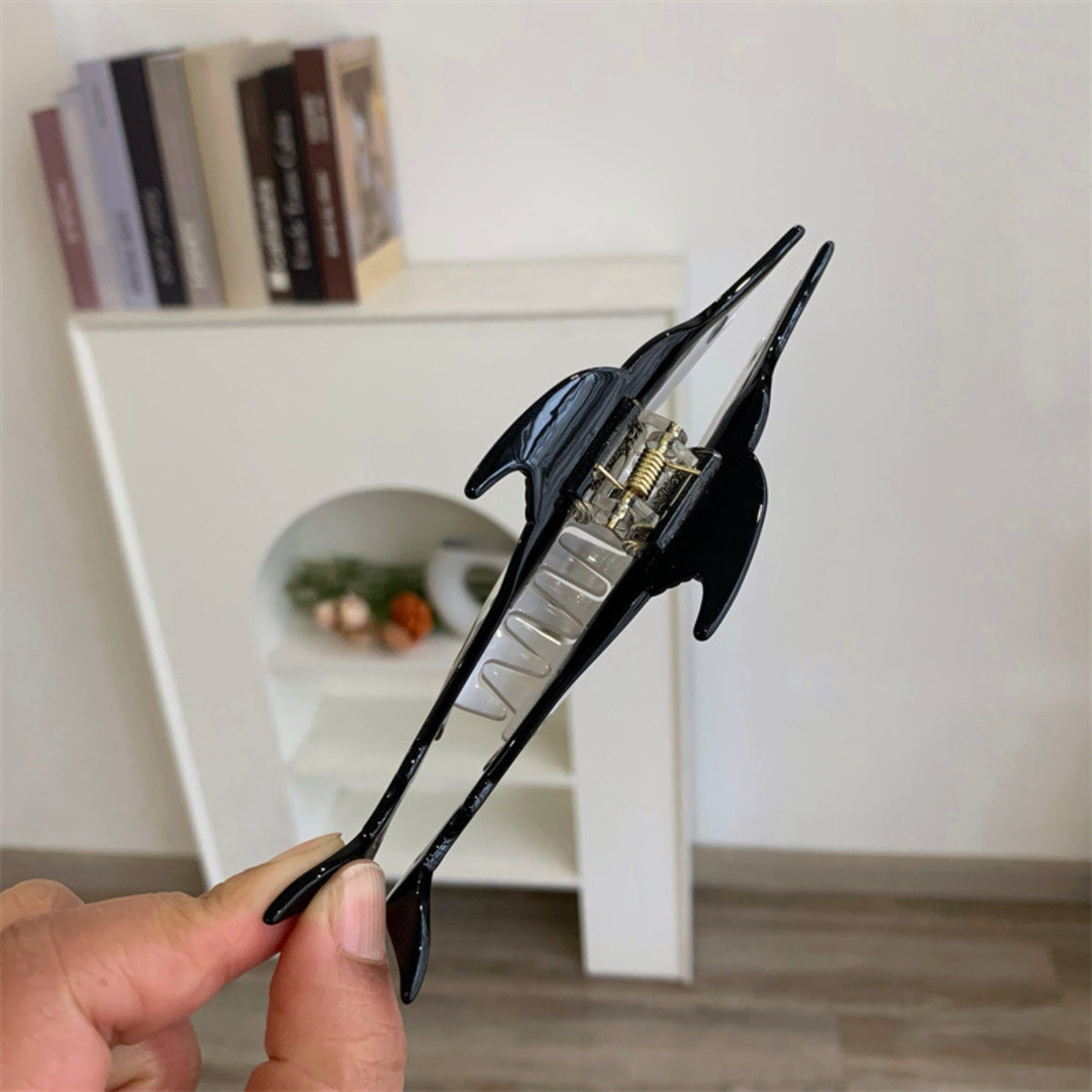Jumbo Black & White Swordfish Hair Claw