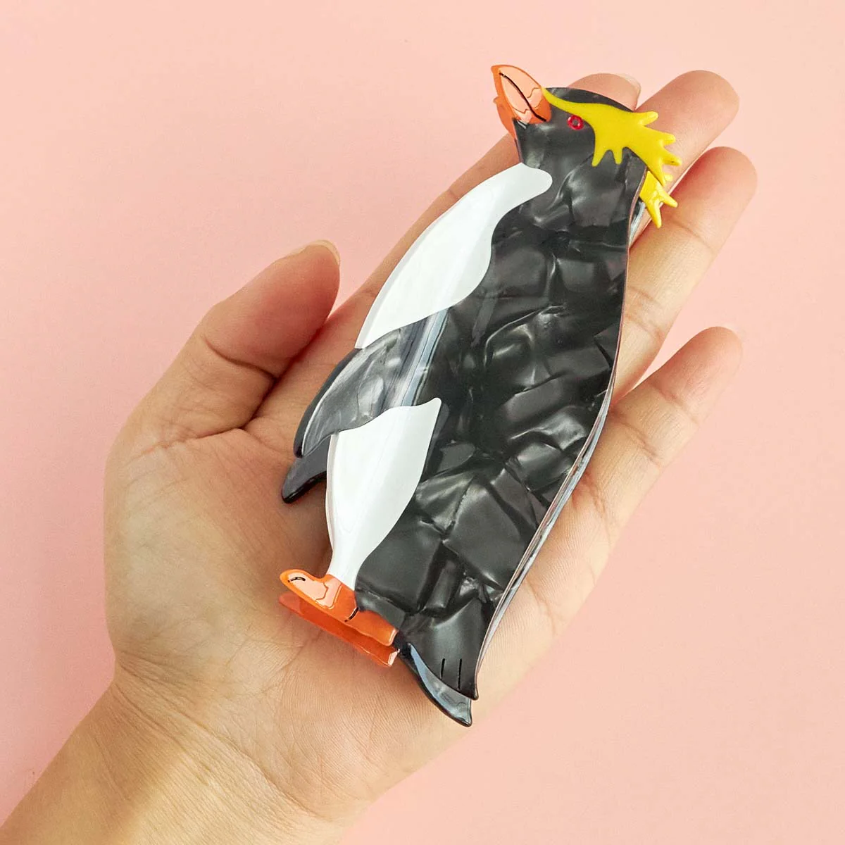 Jumbo Black & Yellow Erect-crested Penguin Hair Claw