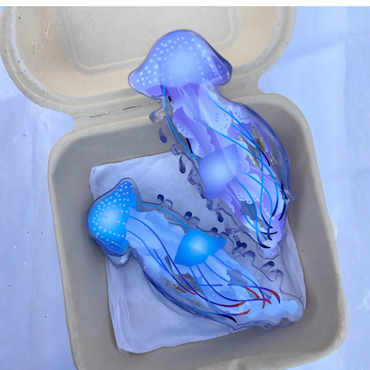 Jumbo Blue-Golden Pacific Sea Nettle Hair Claw