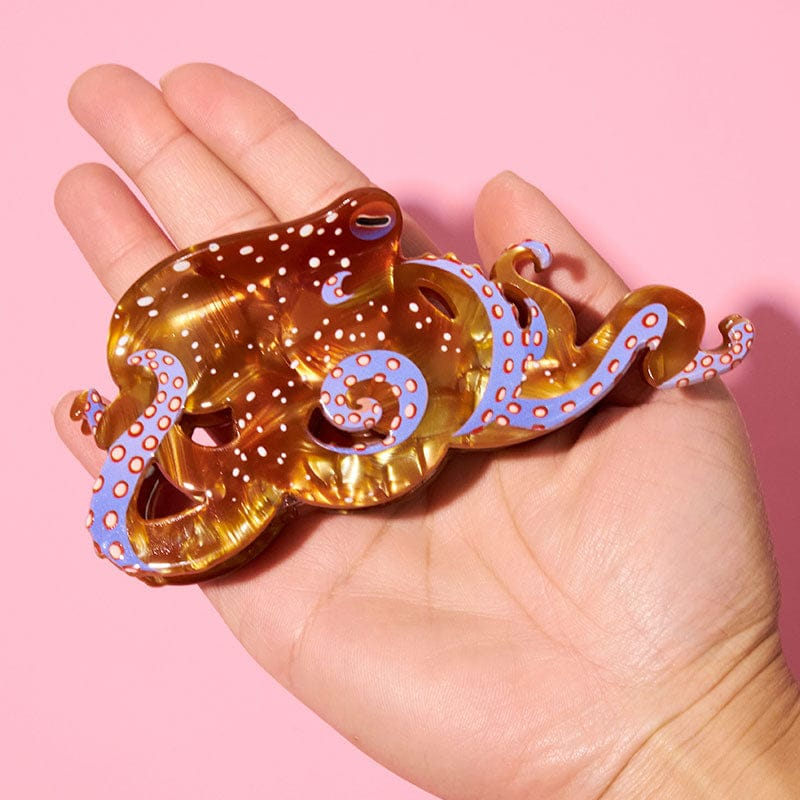 Jumbo Brown Blue-Ringed Octopus Hair Claw