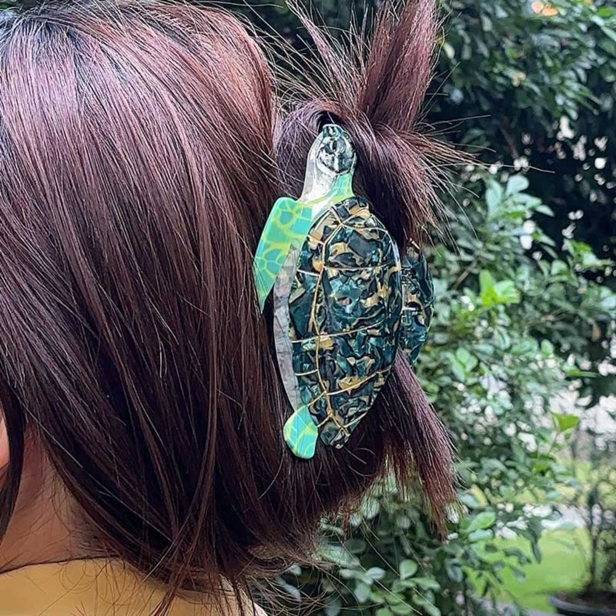 Jumbo Green Sea Turtle Hair Claw