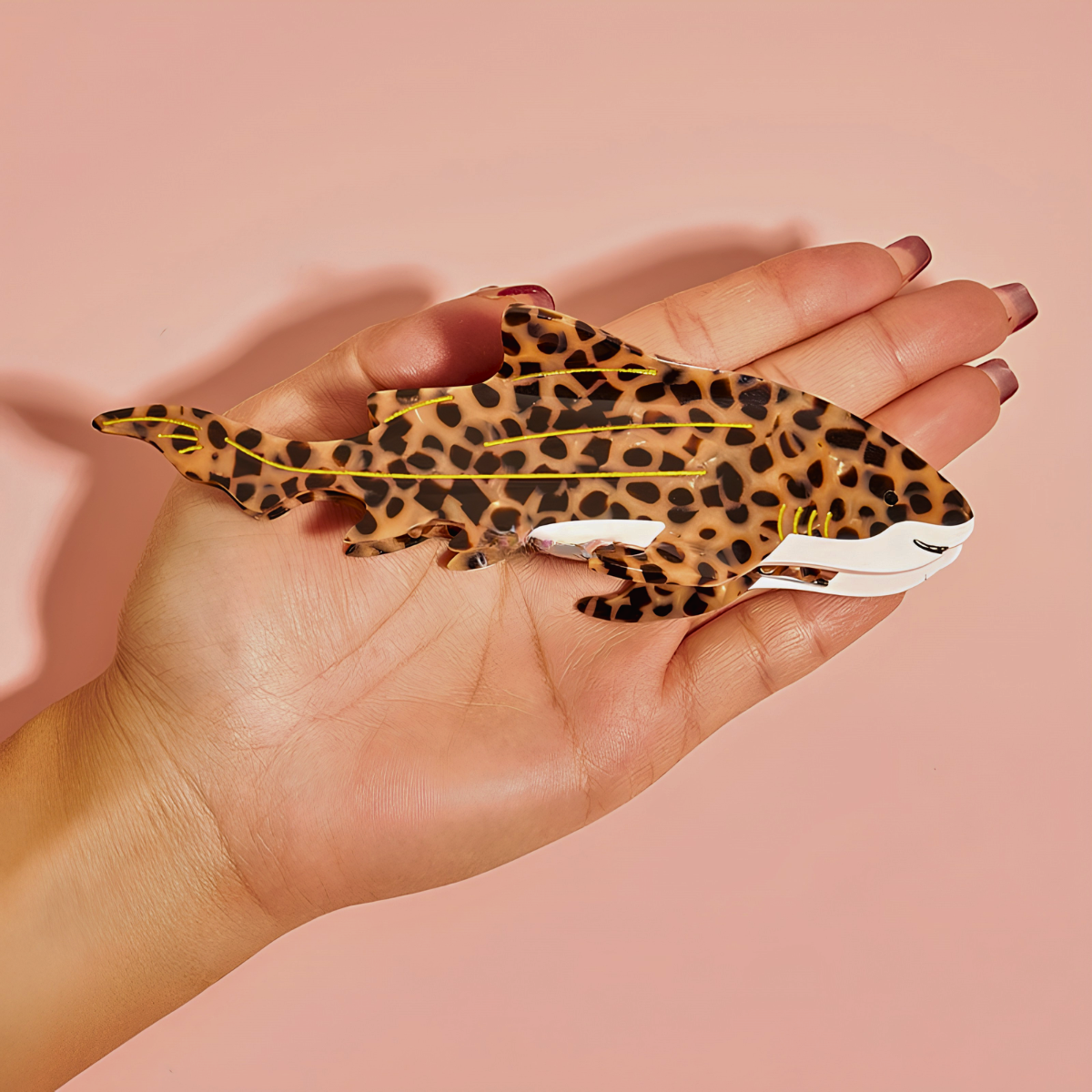 Jumbo Tortoiseshell Brown Zebra Shark Hair Claw