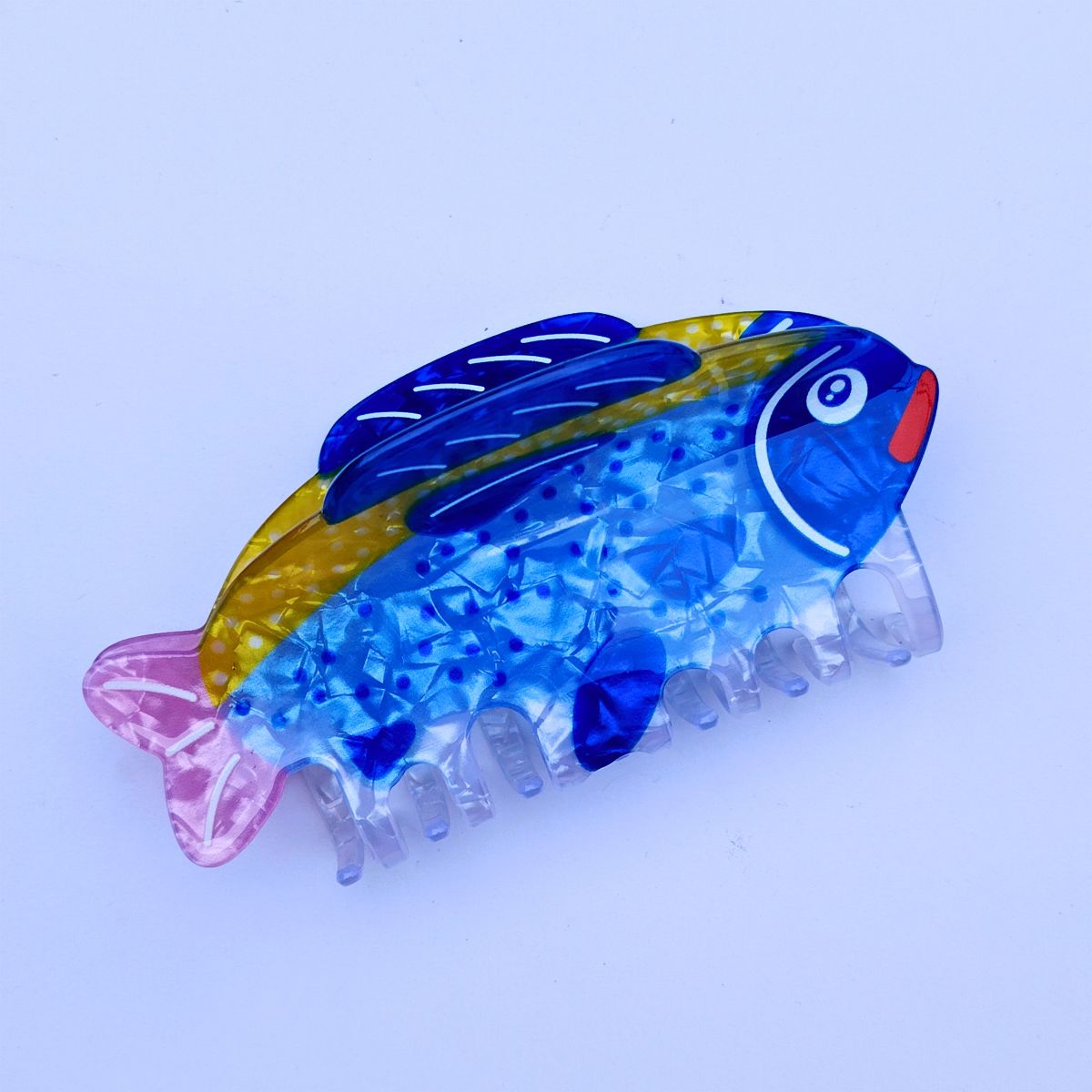 Large Blue Spotted Fish Hair Claw