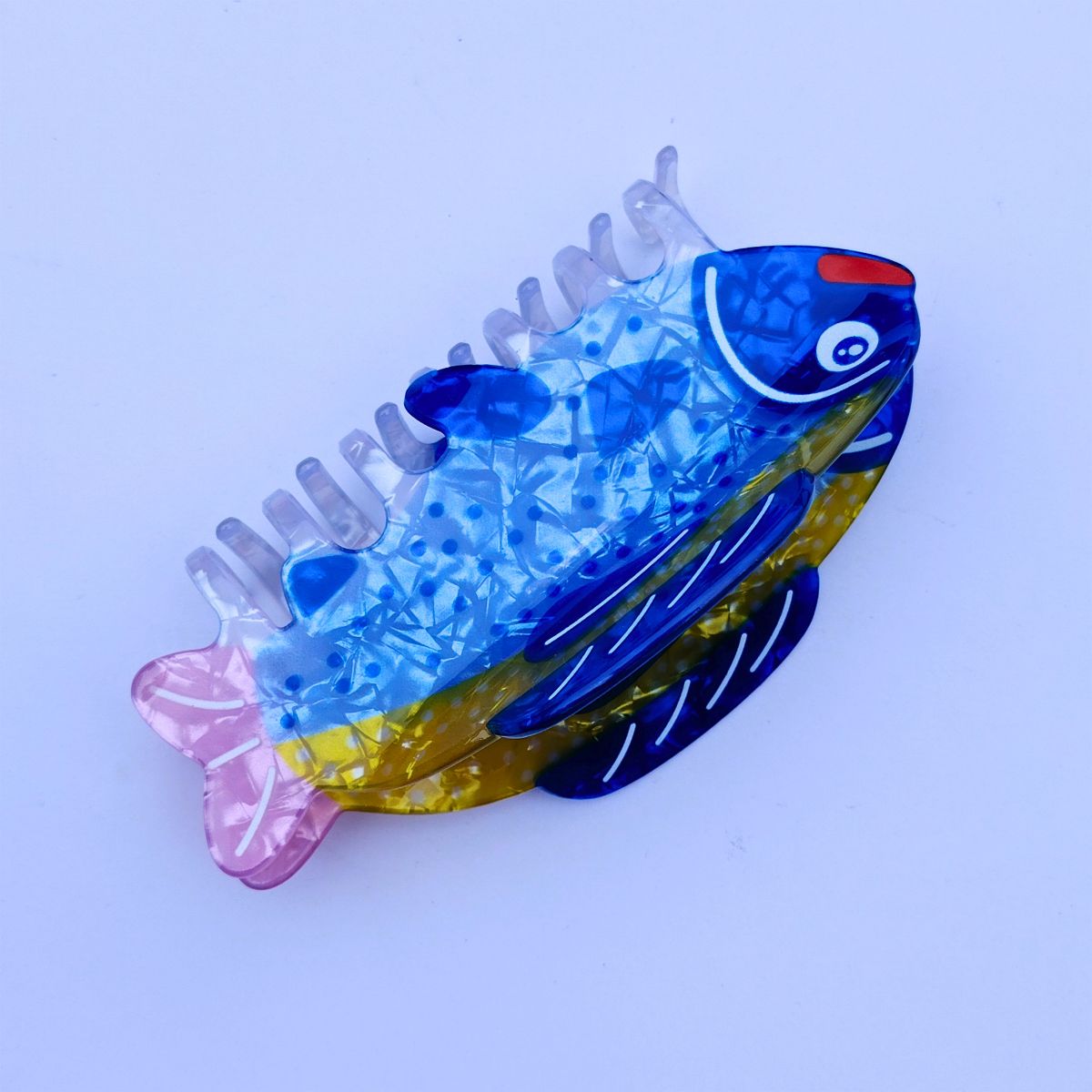 Large Blue Spotted Fish Hair Claw
