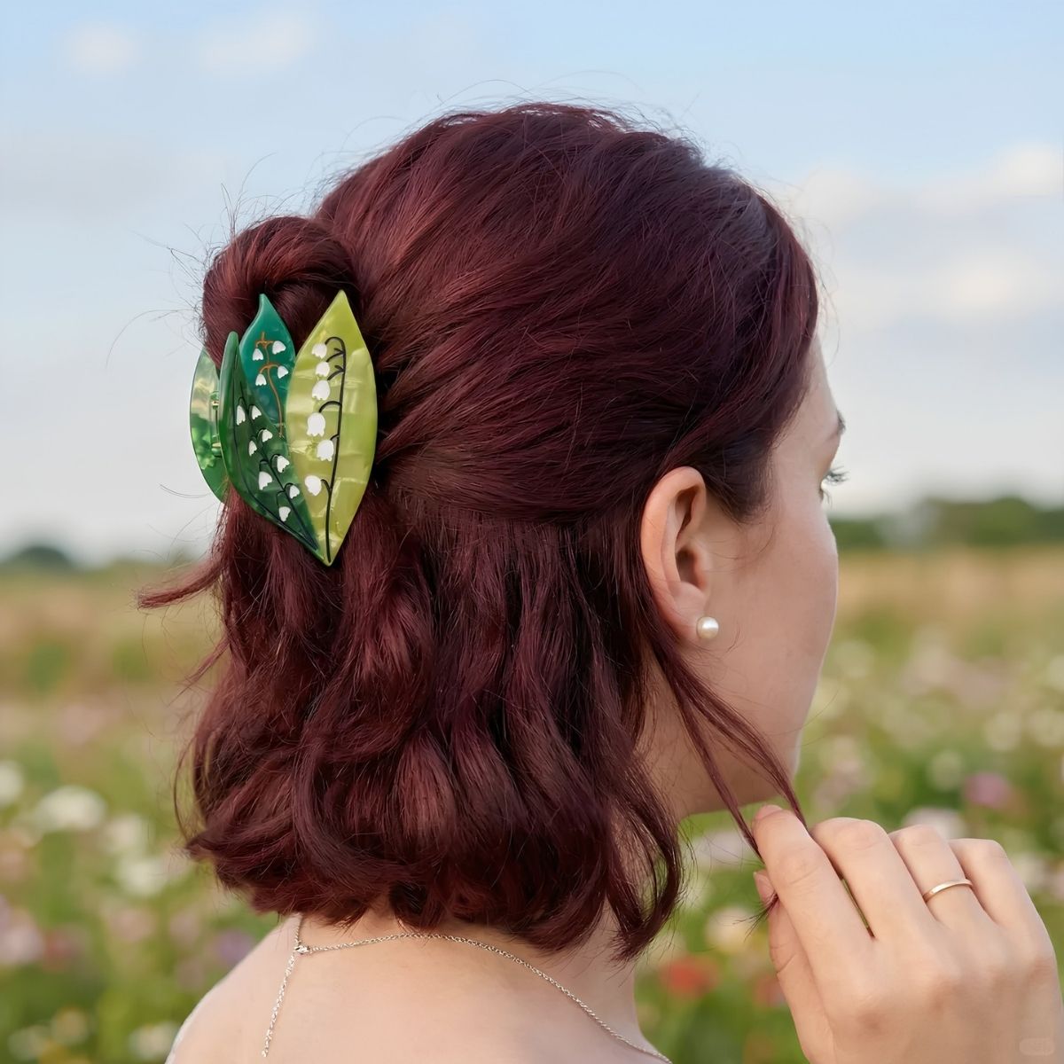 Large Lily of the Valley Hair Claw