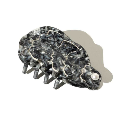 Medium Black Oyster Pearl Shell Hair Claw