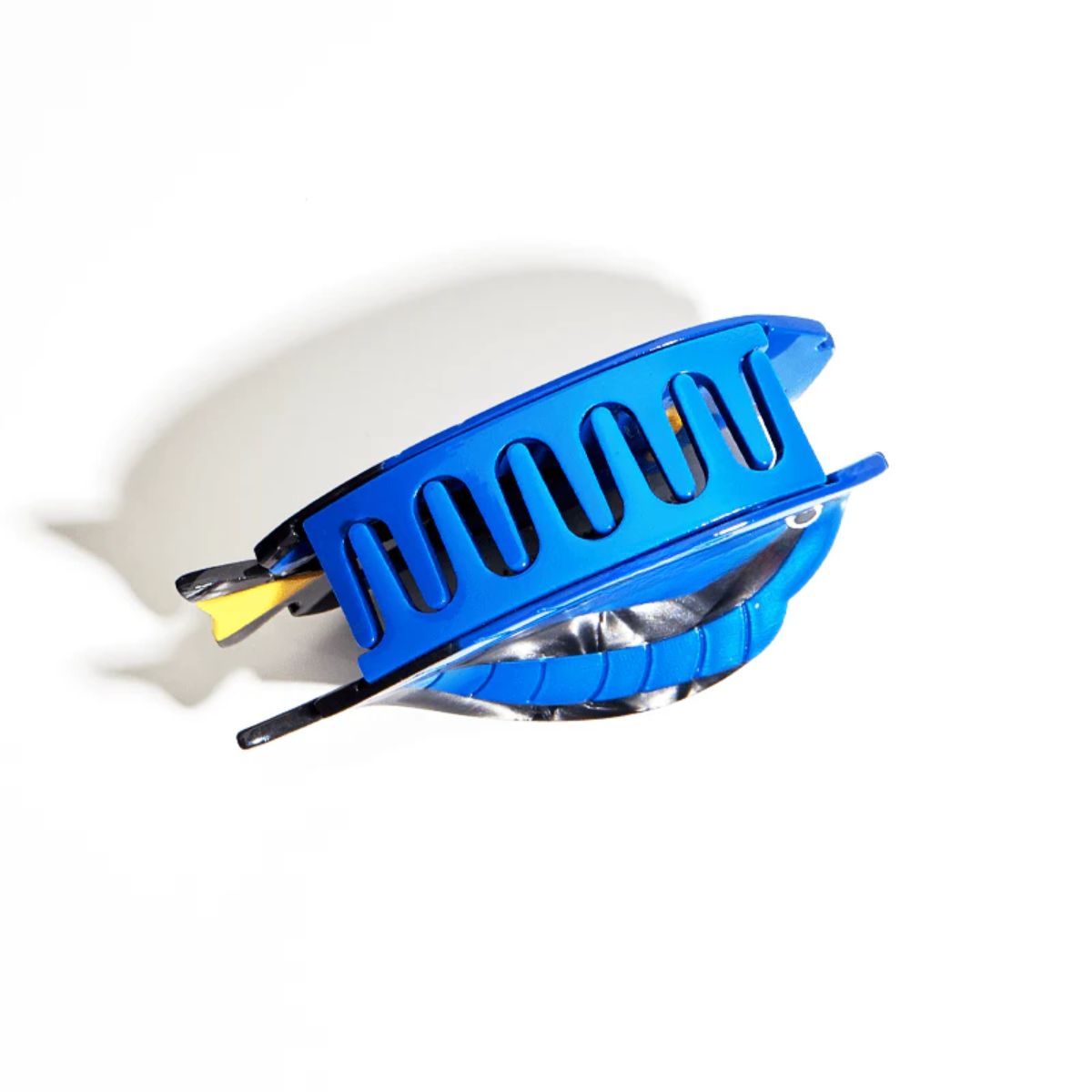 Medium Blue Gradient Blue Tang Fish Hair Claw