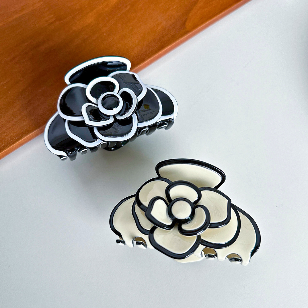 Medium Camellia Flower Hair Claw