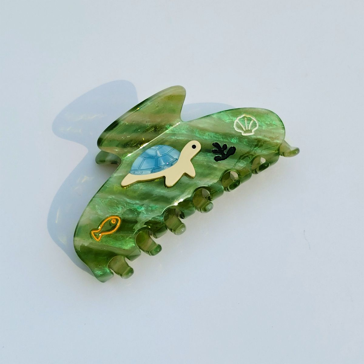 Medium Green Blue Sea Turtle Hair Claw