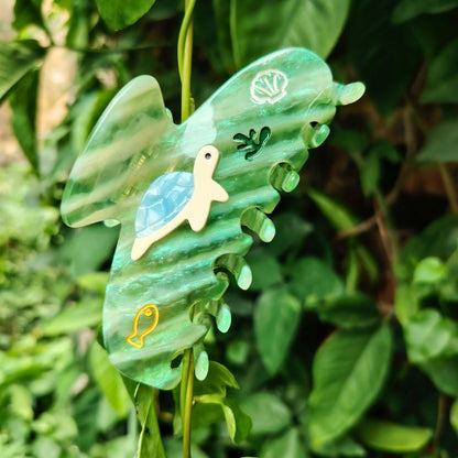 Medium Green Blue Sea Turtle Hair Claw