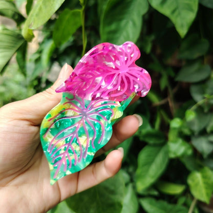 Medium Green Magenta Color Block Leaf Hair Claw