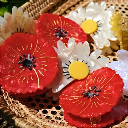 Medium Half-Hardy Chrysanthemum Flower Hair Claw