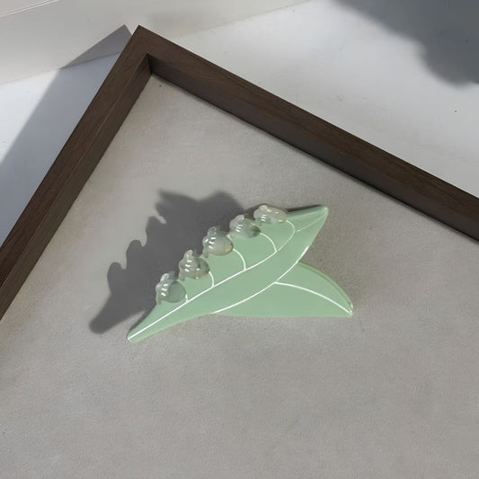 Medium Light Green Lily of the Valley Hair Claw