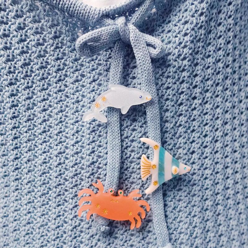 Mini Blue & White Tropical Fish Alligator Hair Clip