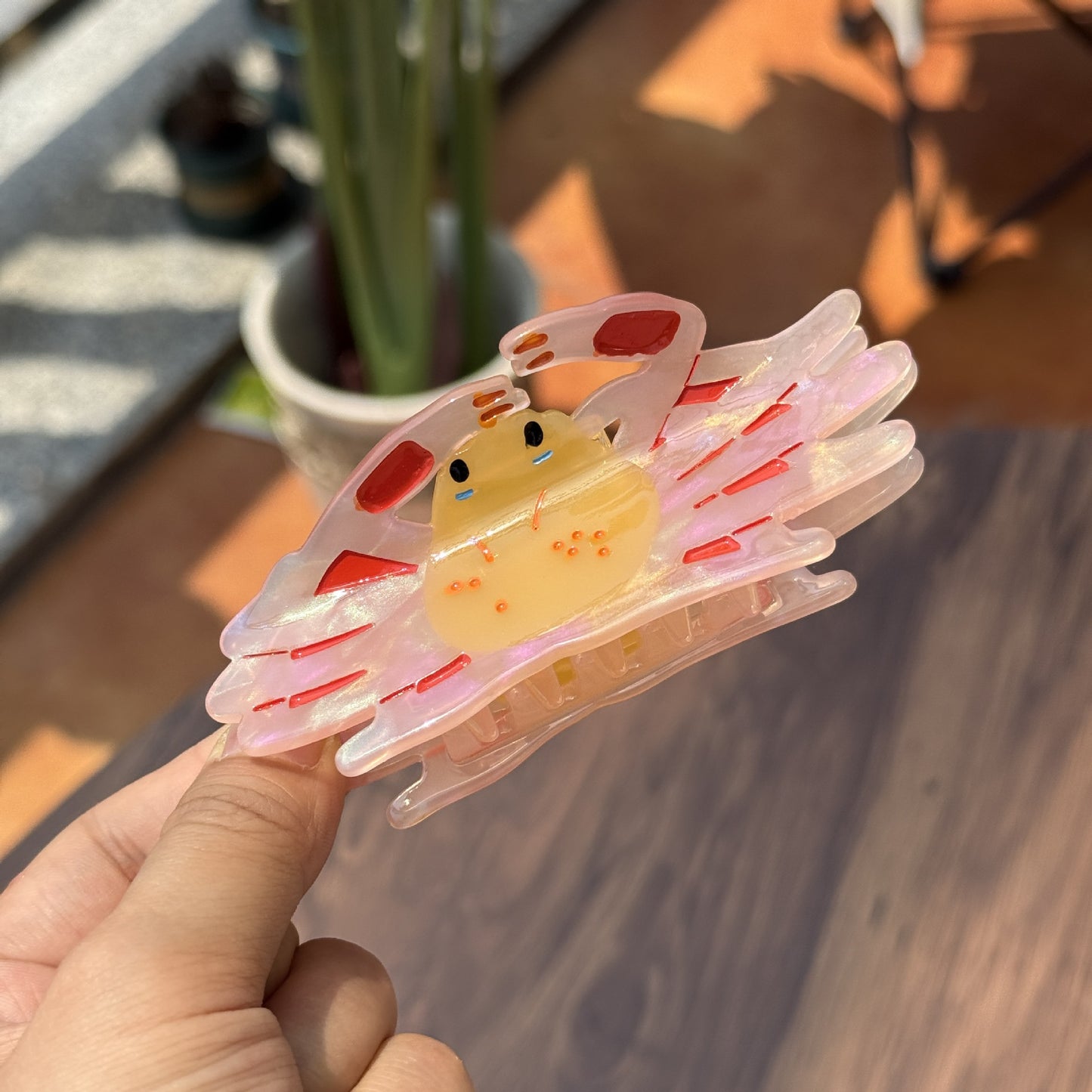 珍珠白水母巨型毛爪