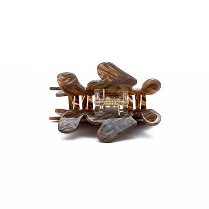 Medium Kung Fu Cat Hair Clip