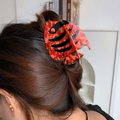 Medium Red Stripe Fish Hair Claw