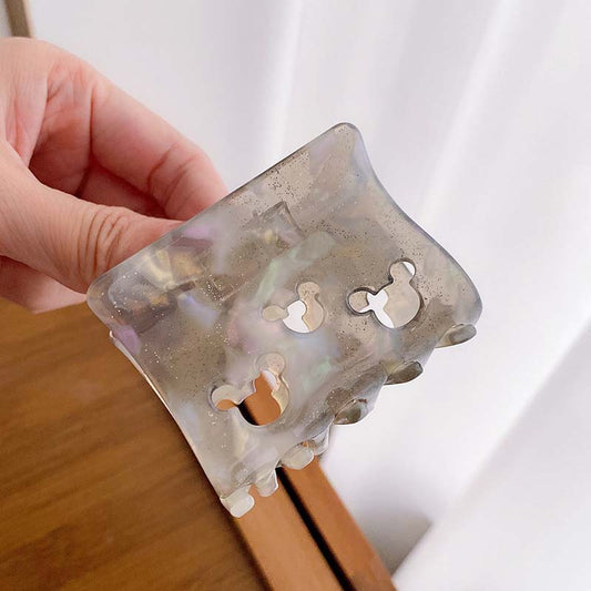 Small Gray Hollow Cartoon Hair Claw