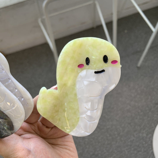 Medium  Cute-Pear Green Snake Hair Claw