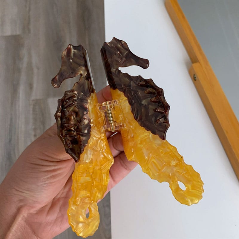 Large  Yellow coffee double seahorse Hair Claw