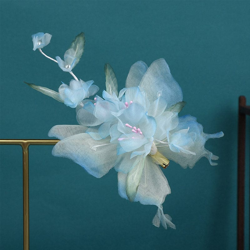 Jumbo Blue Edge Peony Lace Side Clip