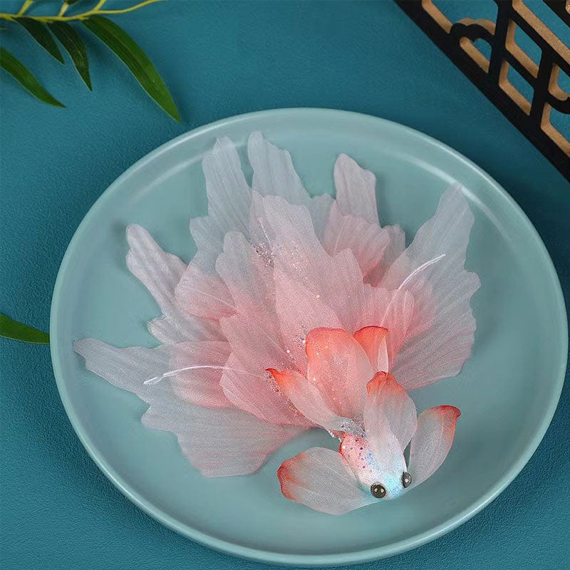 Jumbo Pink Goldfish Hair Claw