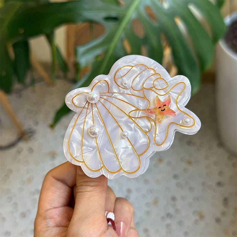 Medium  White-Pearl Shell Conch Starfish Hair Claw