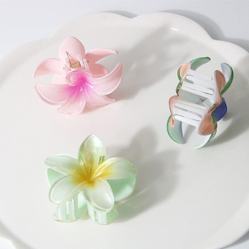 Medium  Pearlescent-Pink Plumeria Hair Claw