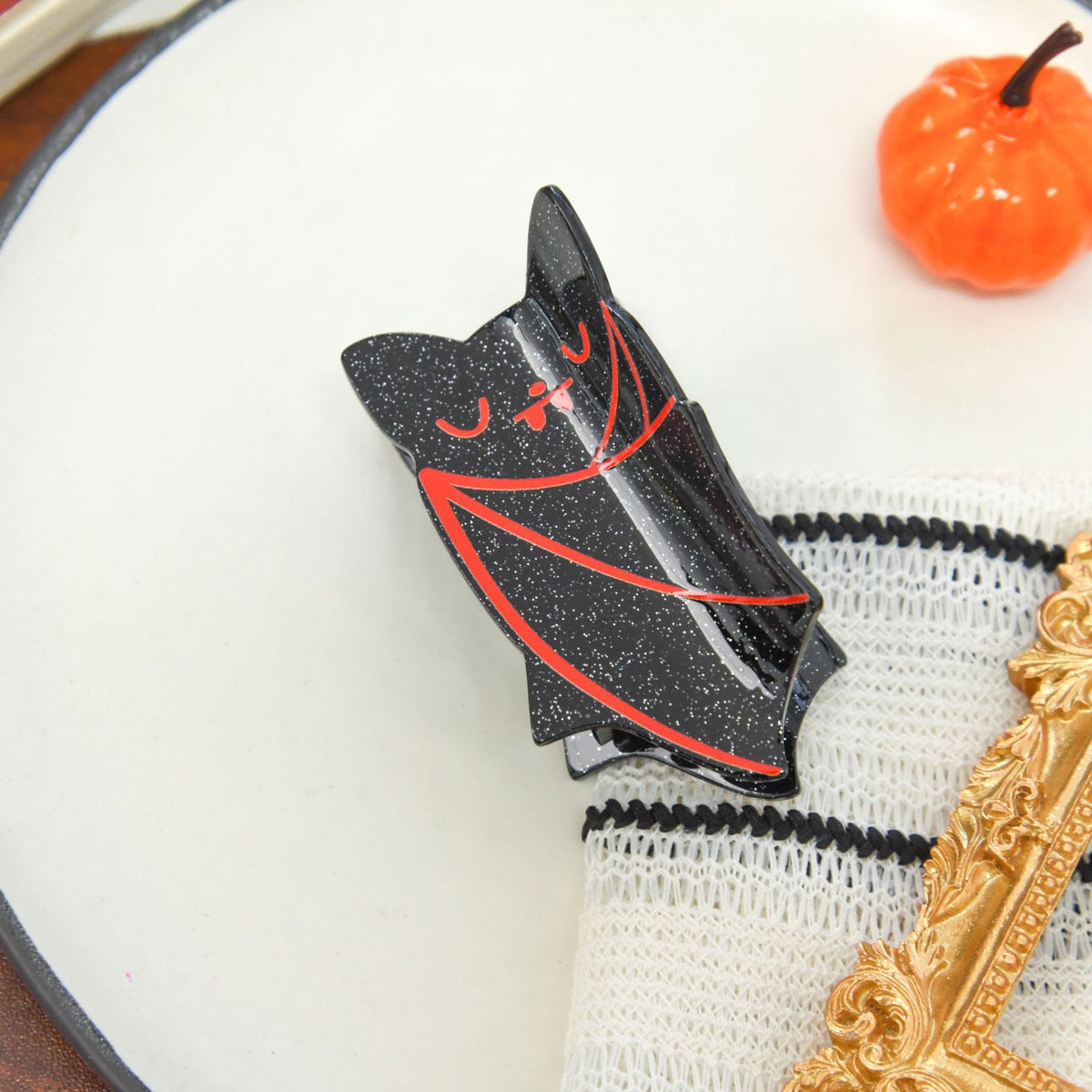 Halloween Bat Hair Claw Clip - Black & Red Glitter Acrylic Hair Clip for Women  Lemonschunks