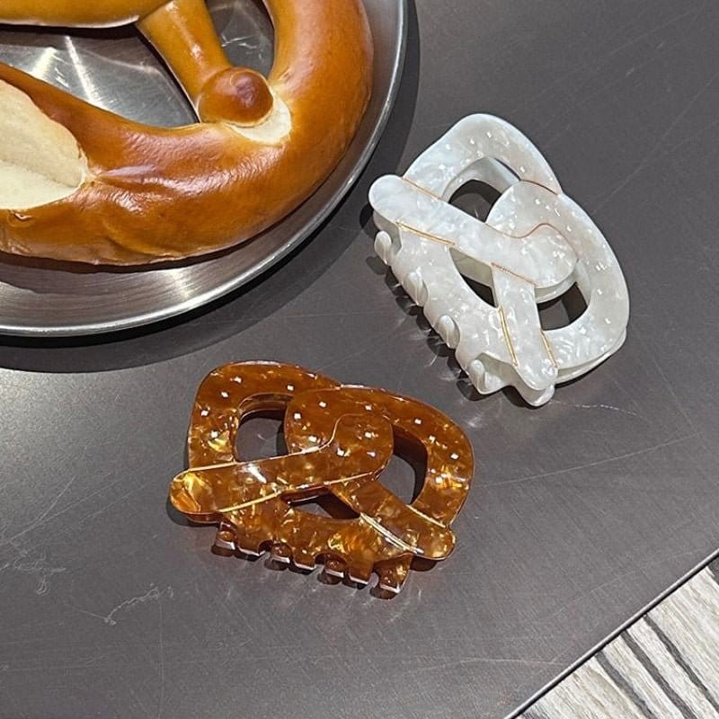 product_name | hop_name