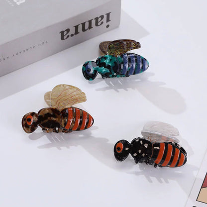 Small Bee Hair Claw