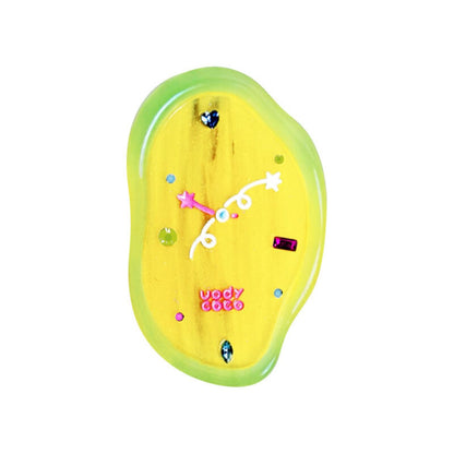 Small Clock Hair Clip