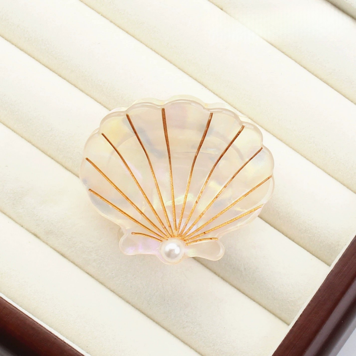 Small Mermaid Iridescent Pearl Shell Hair Claw