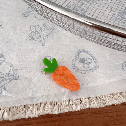 Small Radish Side Hair Clip